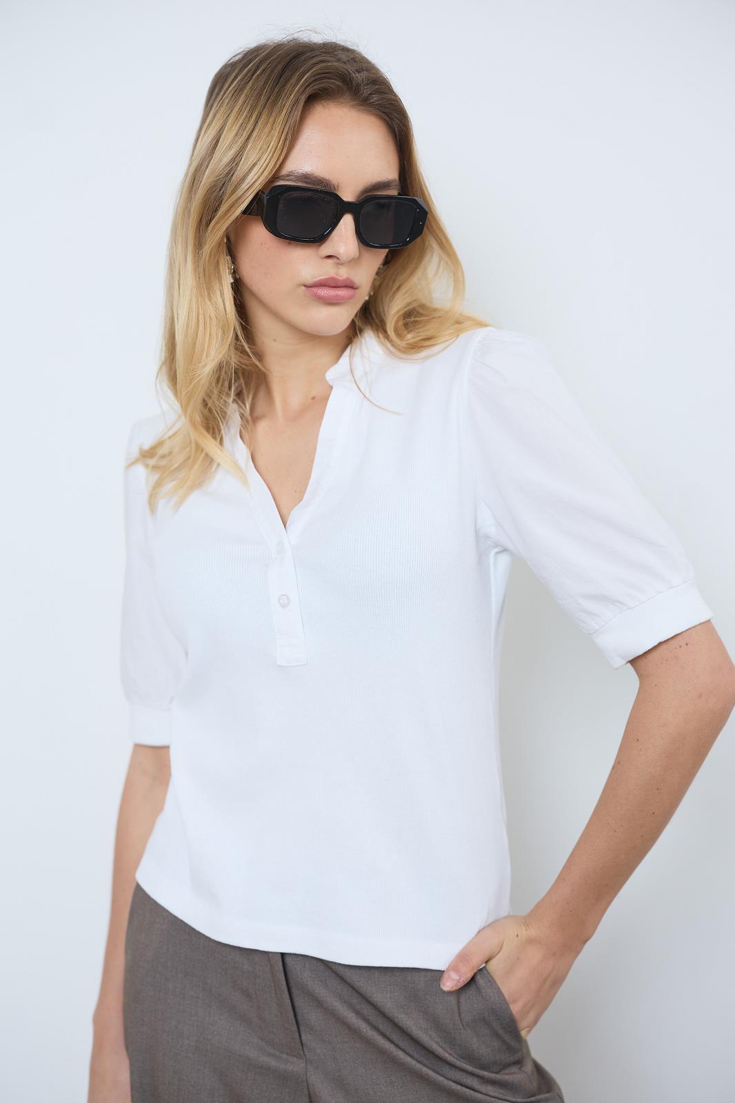 T-SHIRT KM WIT