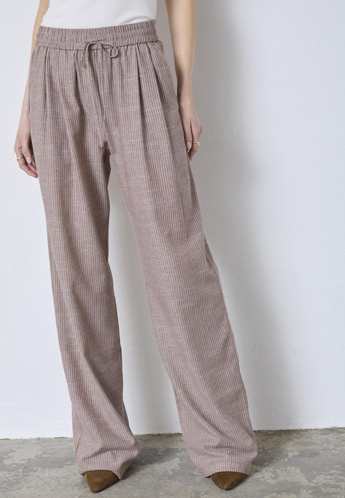 BROEK STREEP BRUIN