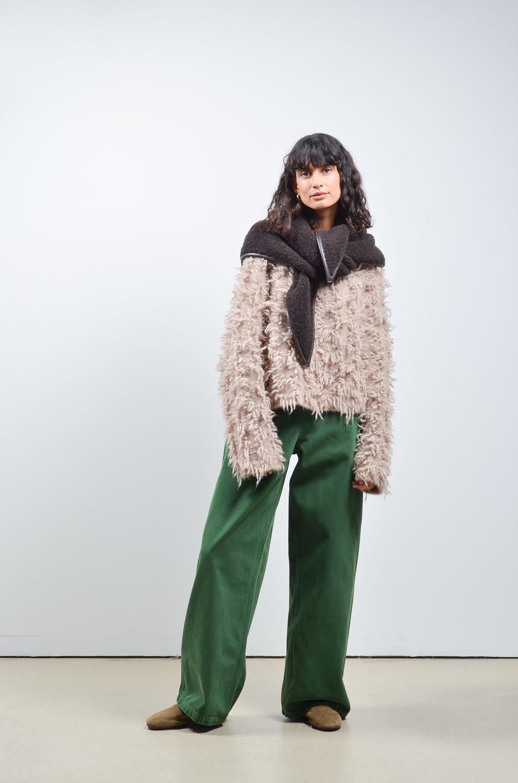 SCARF-*-UNI-BROWN DARK