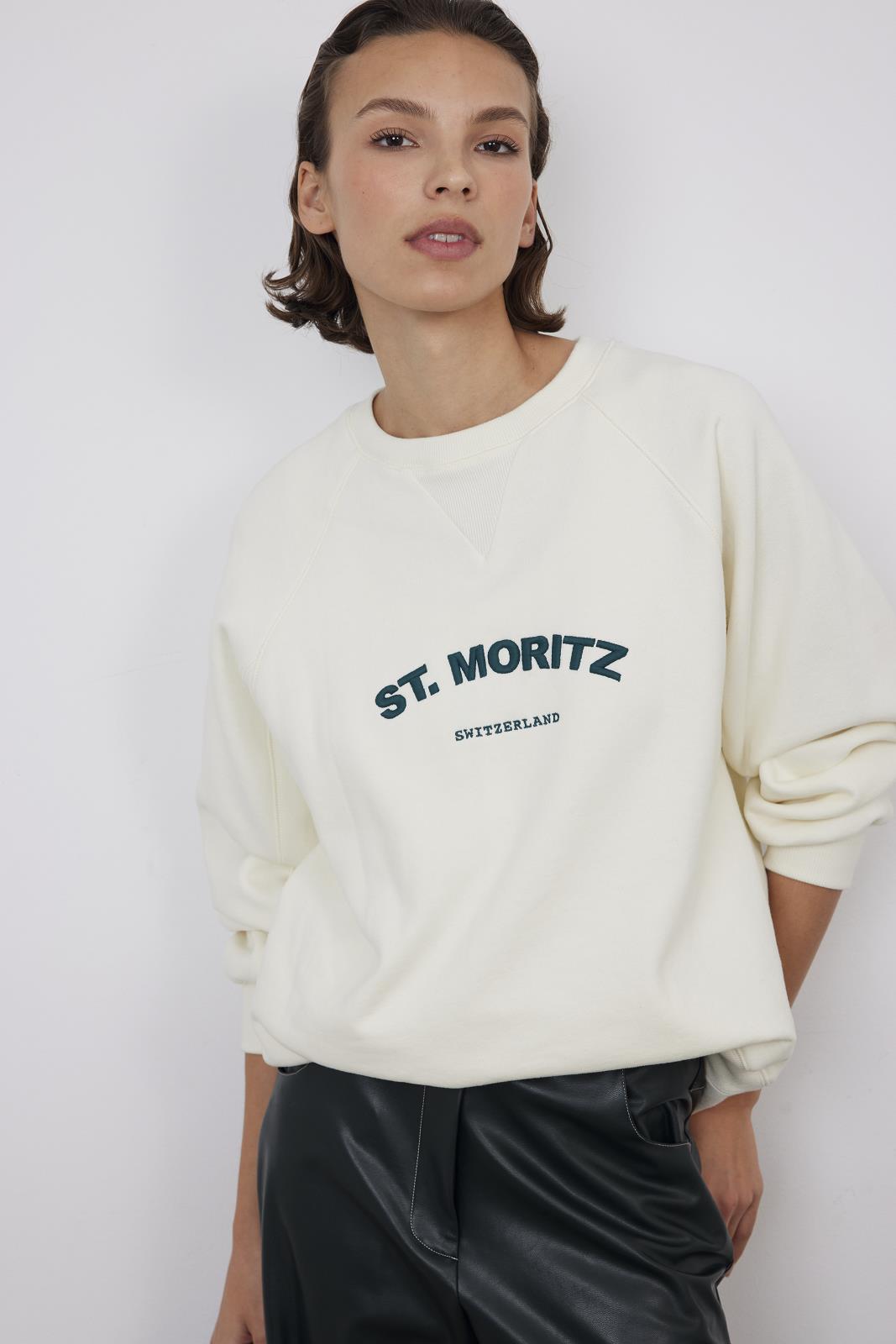 SWEATER LS-ON-UNI+PRINT-OFF-WHITE