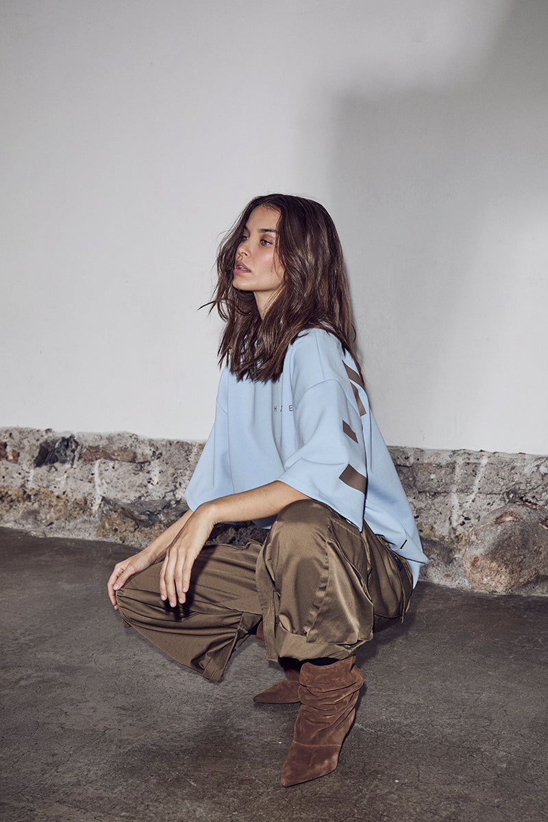 SWEATER SS L BLAUW