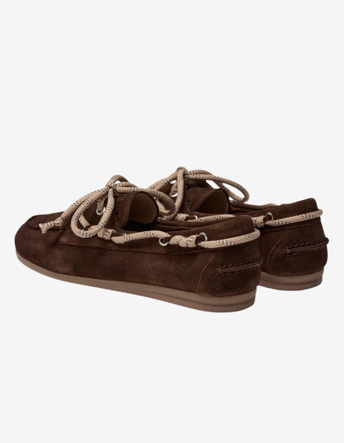 BOATSHOE SUEDE BRUIN