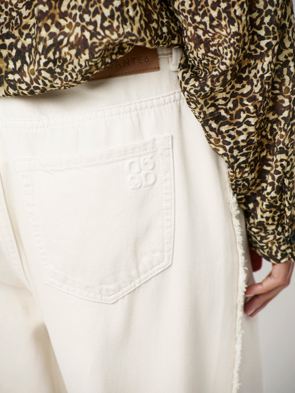 Dante6-Brave fringed barrel leg jeans Iv