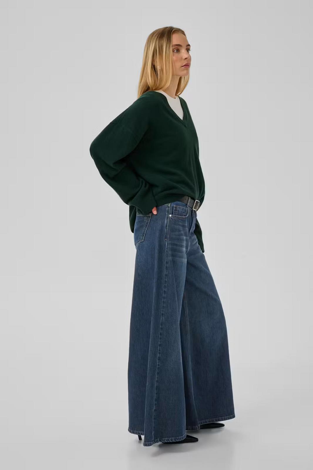 Denim Jeans Dark Blue Retro Wash