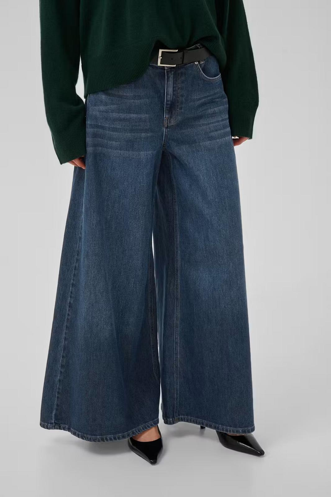 Denim Jeans Dark Blue Retro Wash