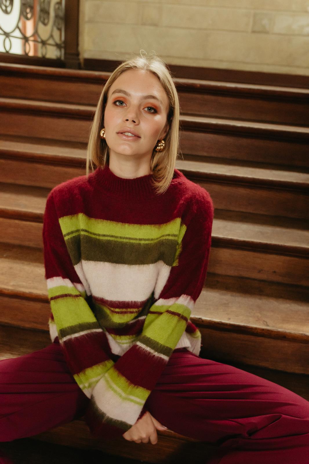 PULL LM STREEP BORDEAUX/LIME