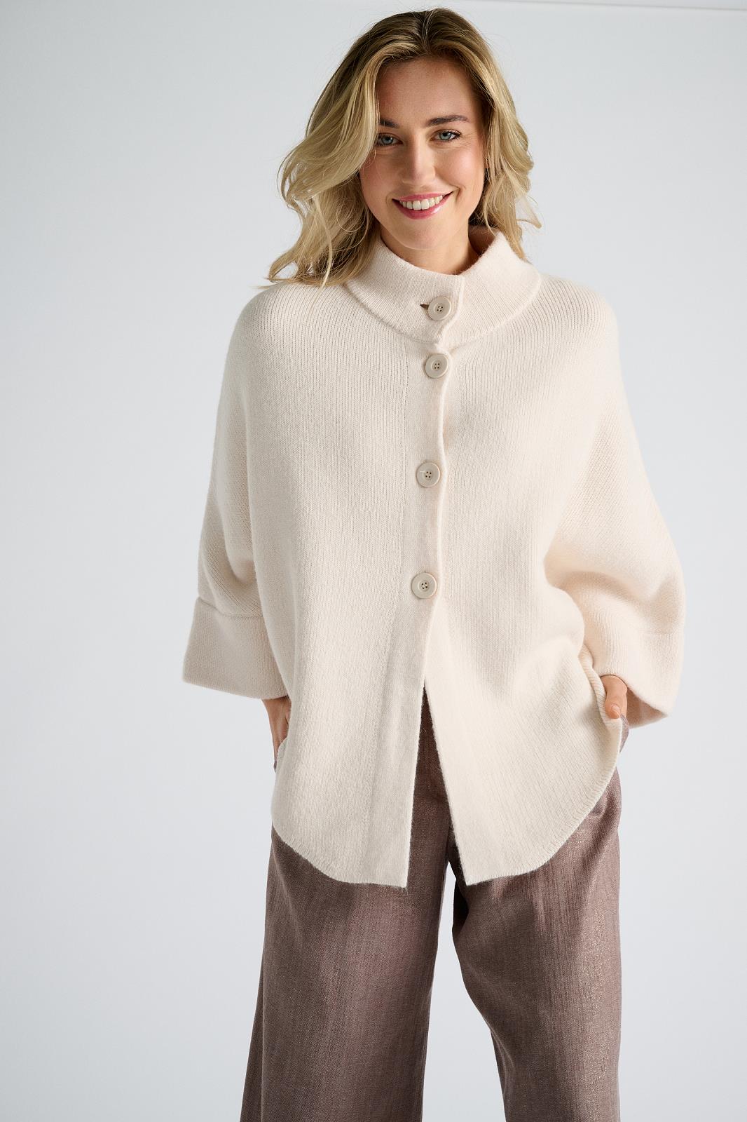 PONCHO-*-UNI-OFF-WHITE