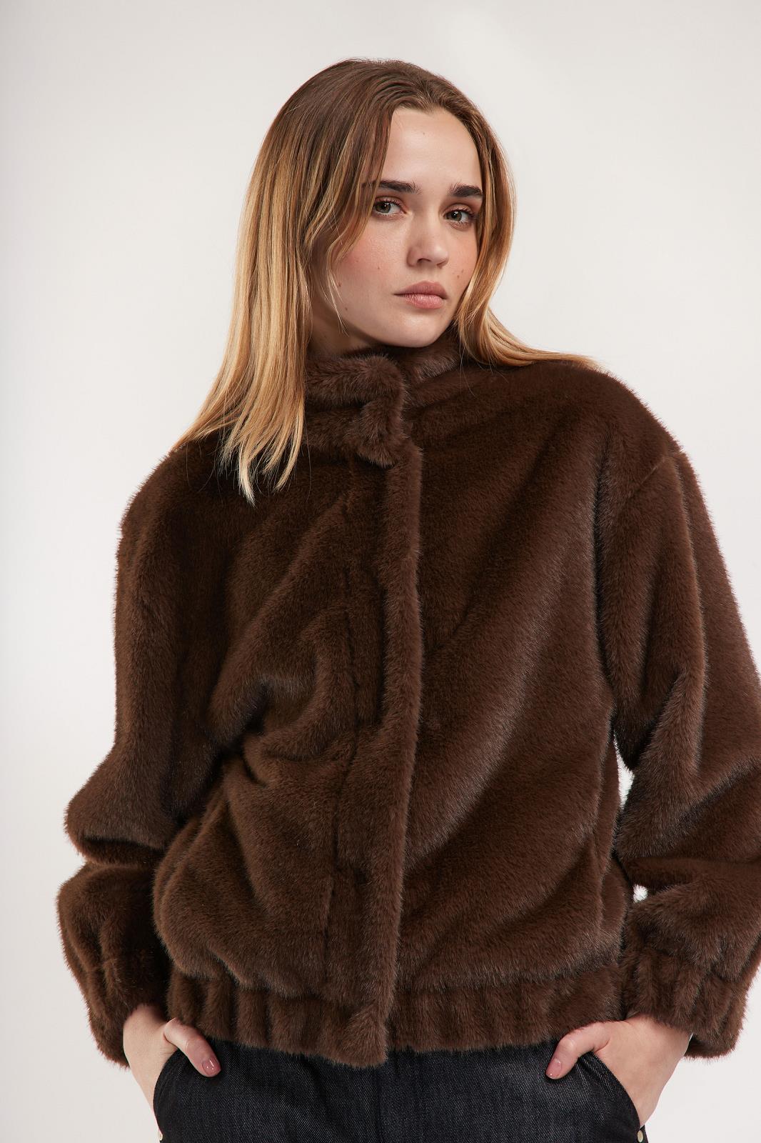 OUTDOOR S-FUR (FAKE)-UNI-Bruin