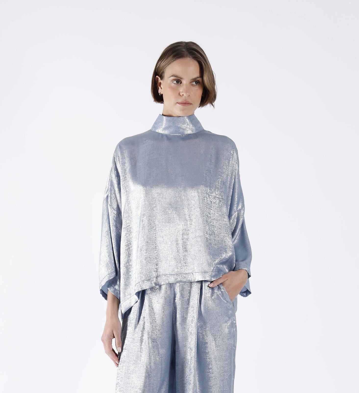BLOUSE SHINY BLAUW