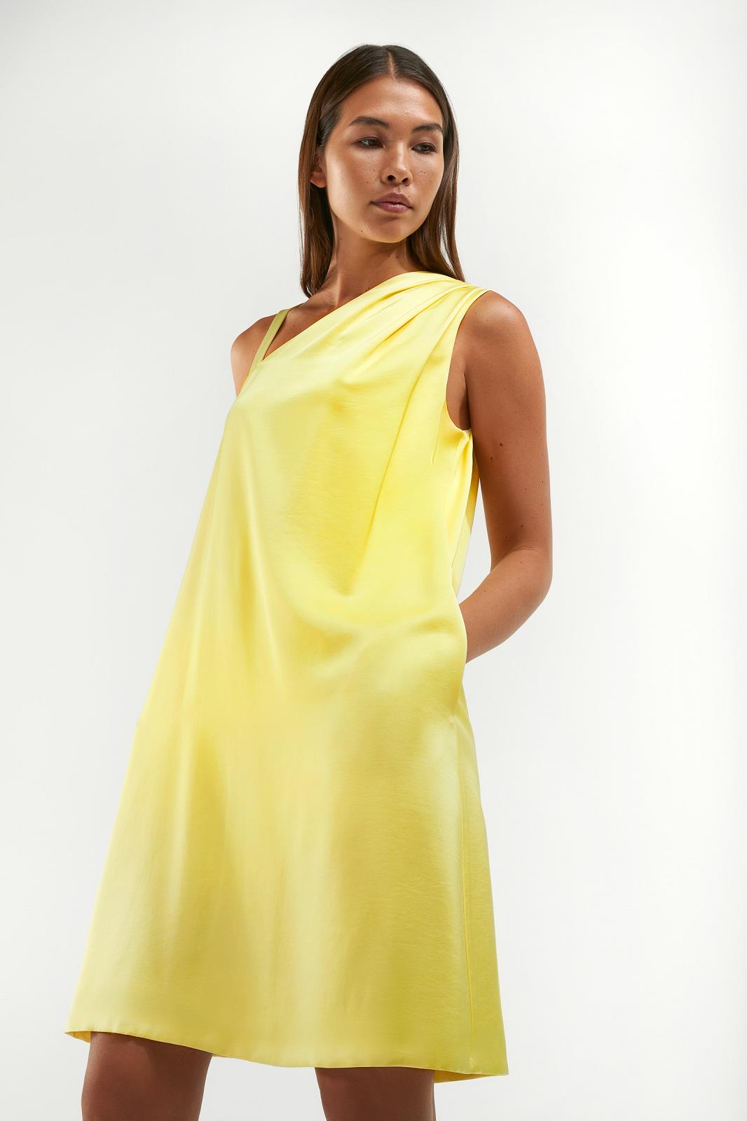 KLEED ASYMMETRISCH UNI GEEL