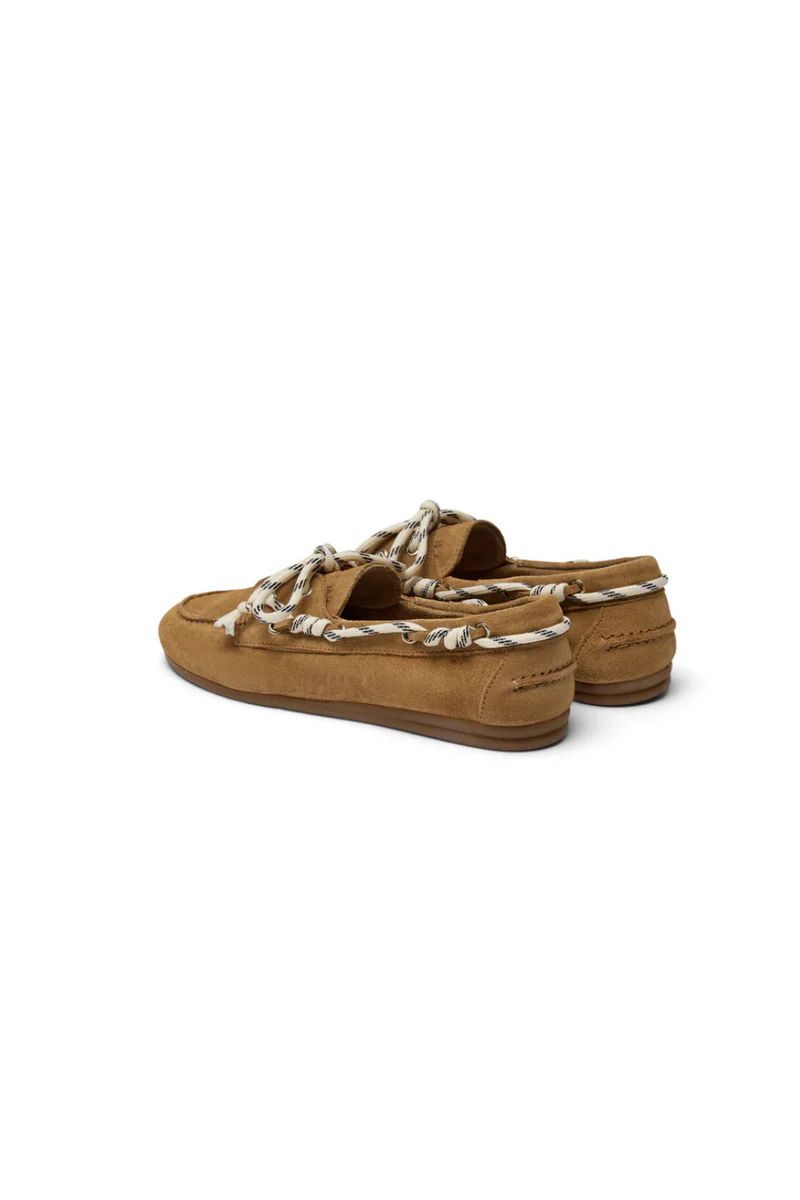 BOATSHOE SUEDE CAMEL CONTRAST VETER