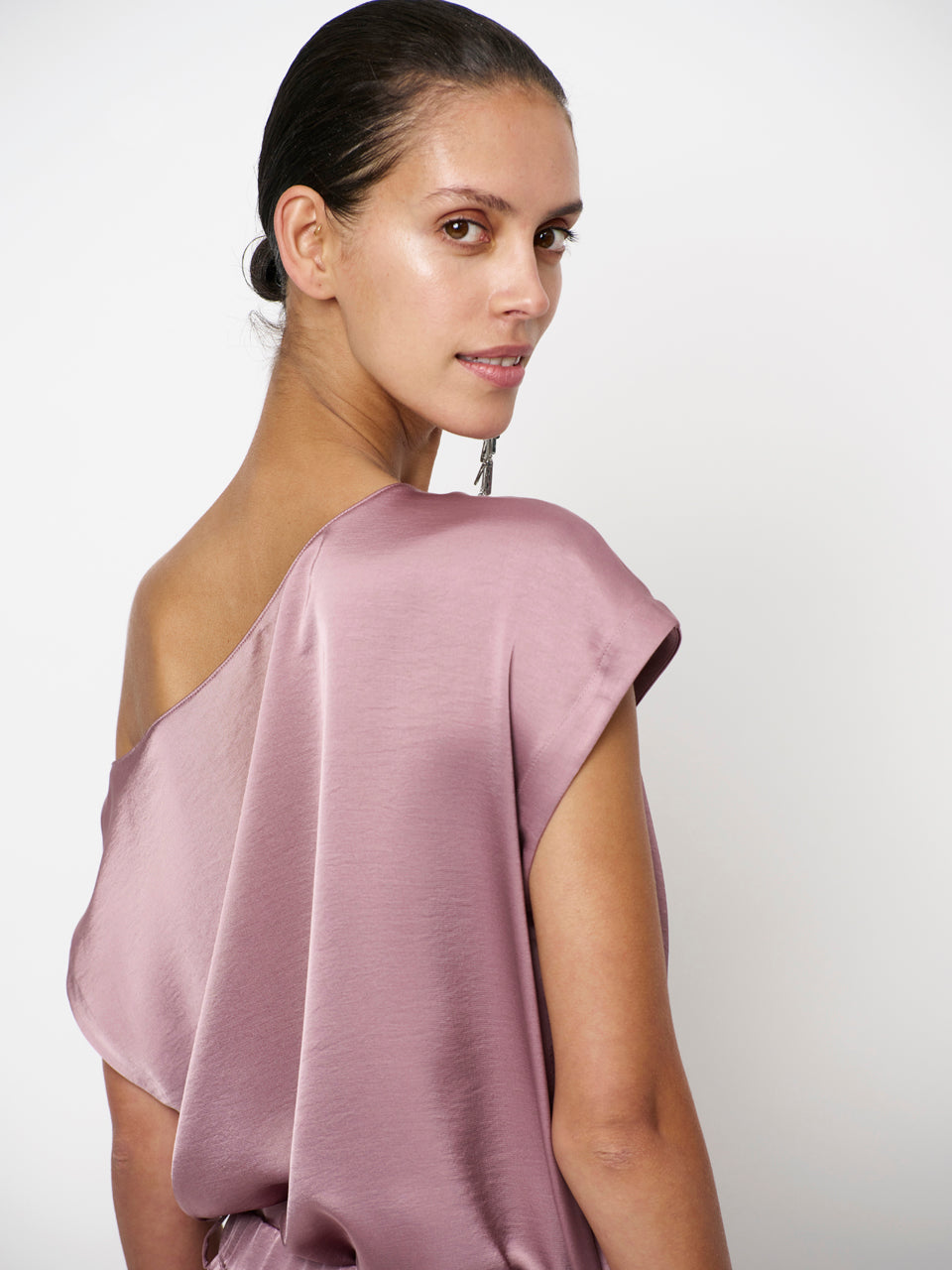 Dante6-Roam satin drapey top Mauve