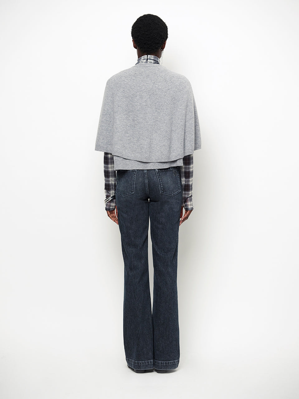 Dante6-Camyl knitted cape Heather Grey