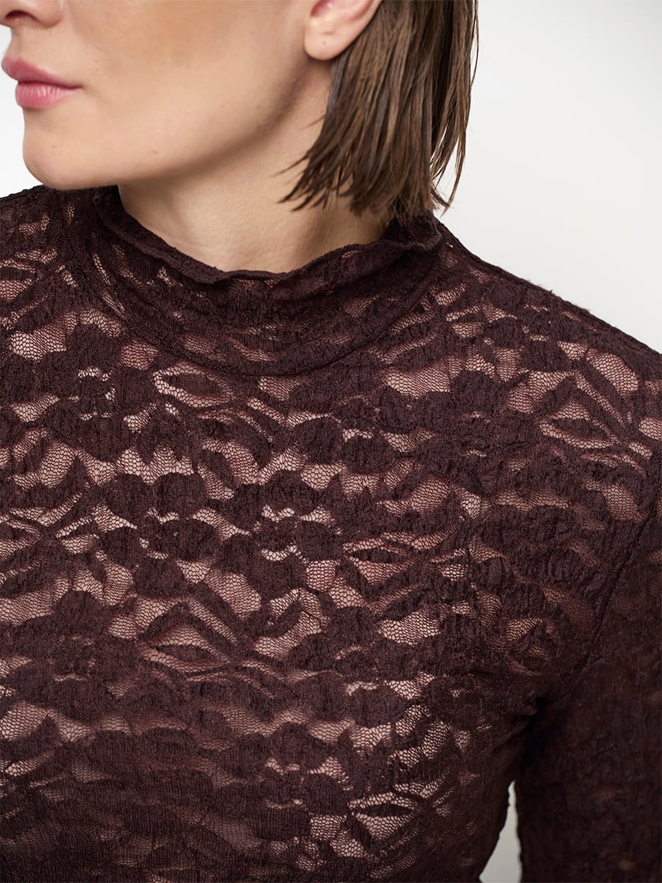 Dante6-Irony lace turtle neck top Dark P