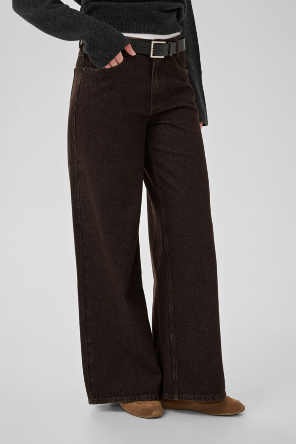 Denim Jeans Dark Brown Wash