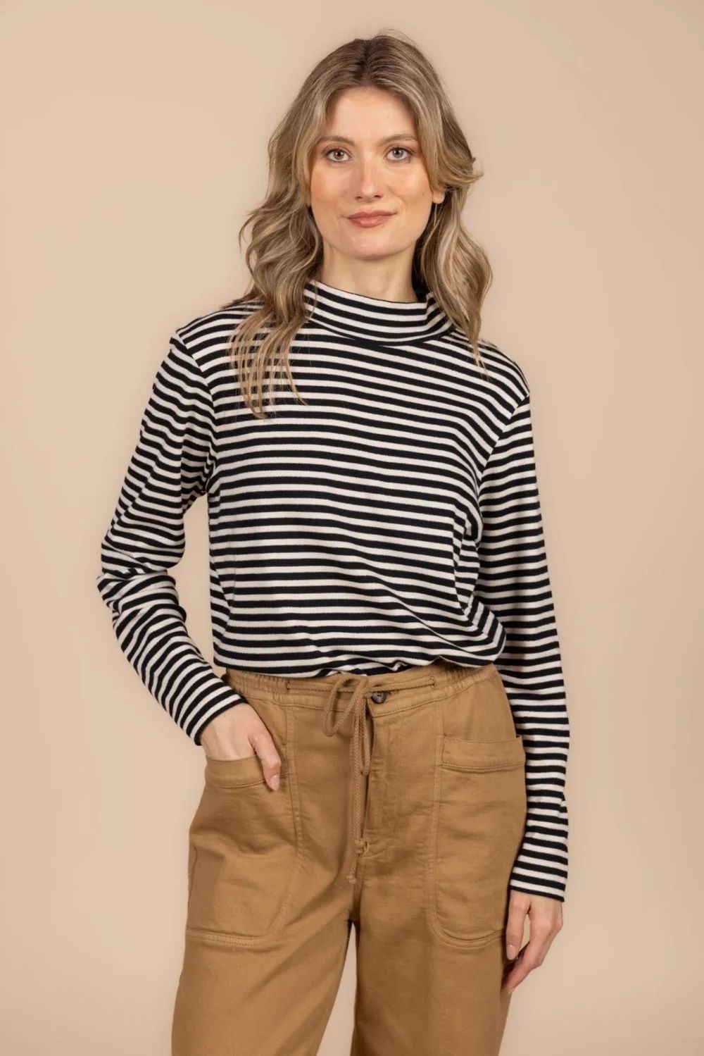 LADIES SOUSPULL BLACK