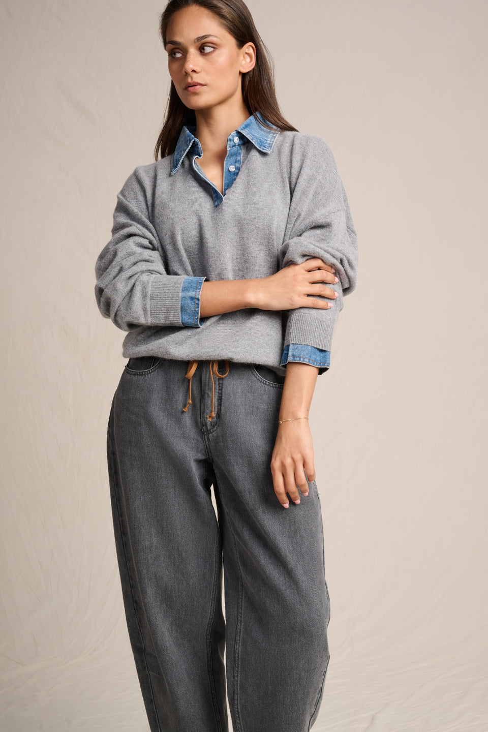 PULLS  GREY